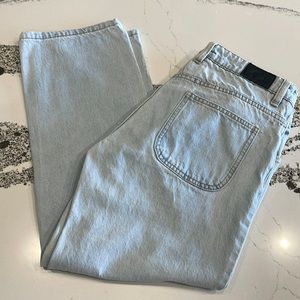 RVCA cropped mom jeans sz 26